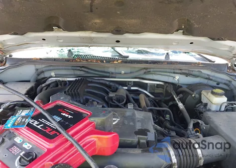 2011 Nissan Xterra S из США, поврежденный, VIN 5N1AN0NW6BC505721